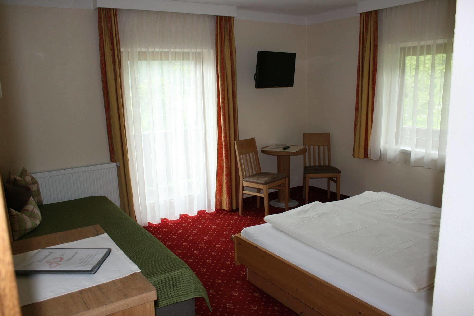 Pension Birkenhof Mayrhofen Extérieur photo