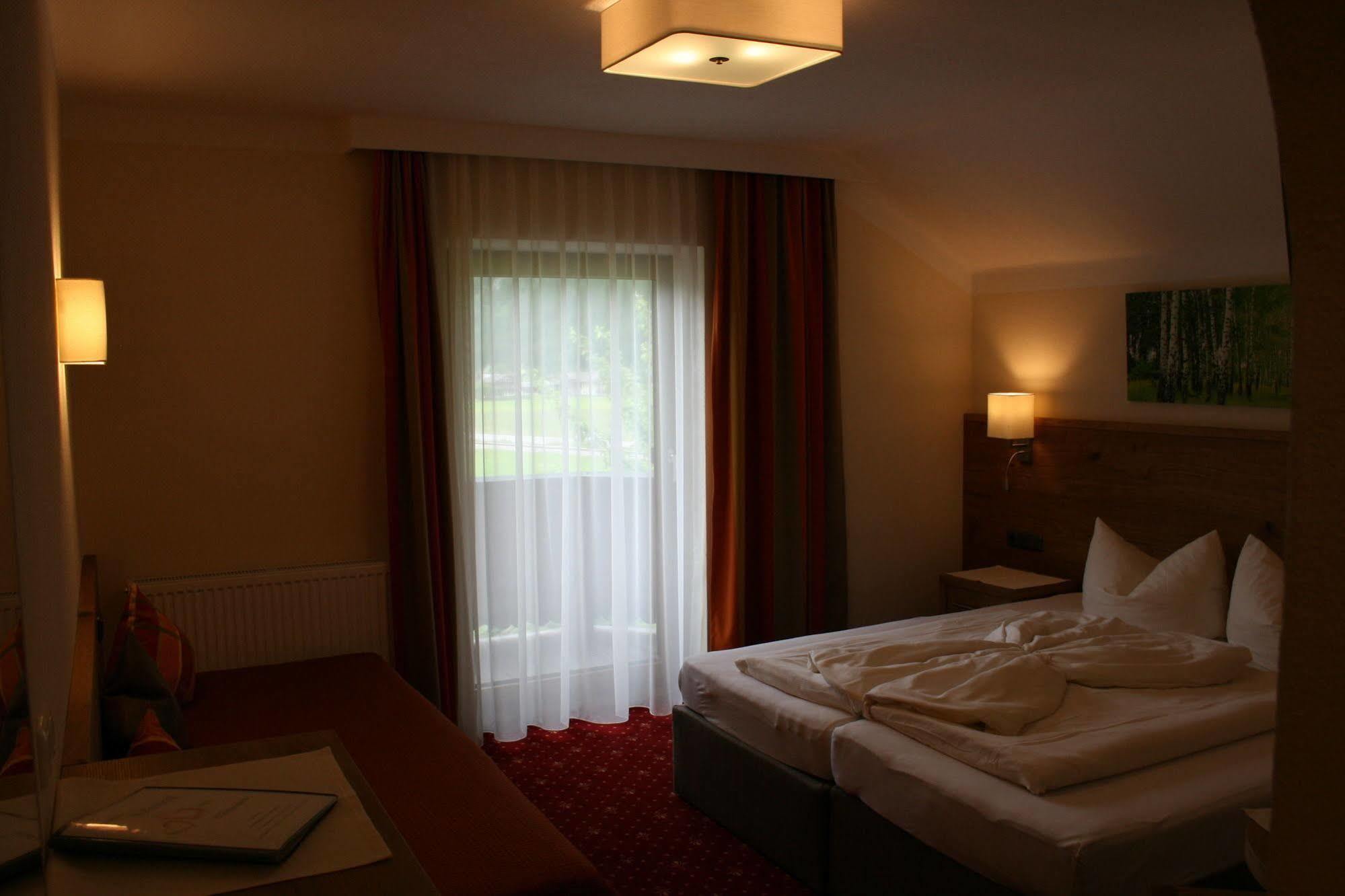 Pension Birkenhof Mayrhofen Extérieur photo